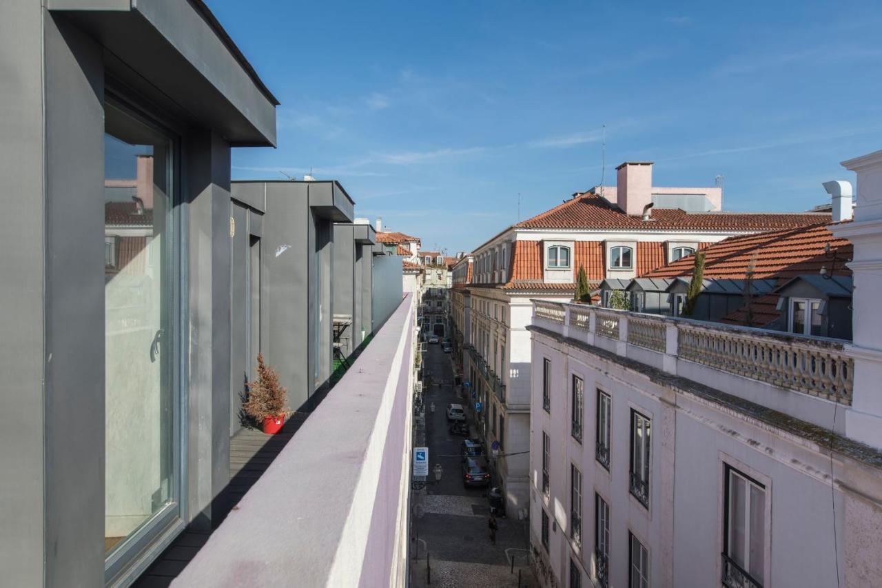 Bairro Alto Stunning Flat With Balcony By Lovelystay Лісабон Екстер'єр фото